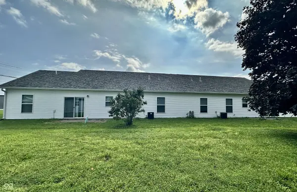 406 S Lincoln AVE, Fowler, IN 47944
