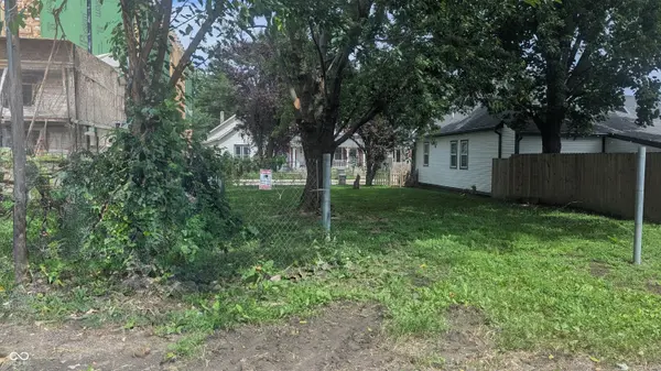 1605 E Ohio, Indianapolis, IN 46201