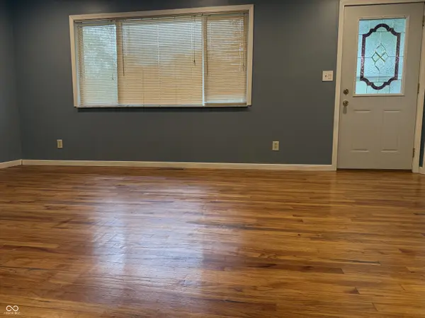 3921 S Olney ST, Indianapolis, IN 46237