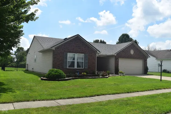 1727 Brookview DR, Brownsburg, IN 46112