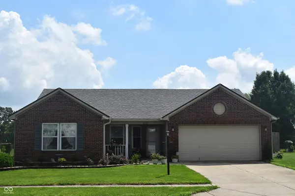 1727 Brookview DR, Brownsburg, IN 46112