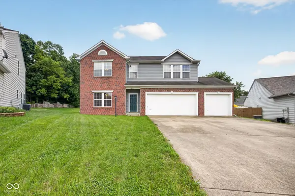1400 W Caber CT, Bloomington, IN 47403