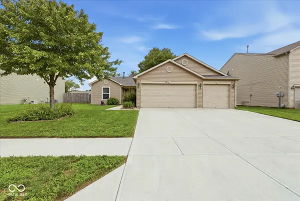 707 Westpointe DR, Shelbyville, IN 46176