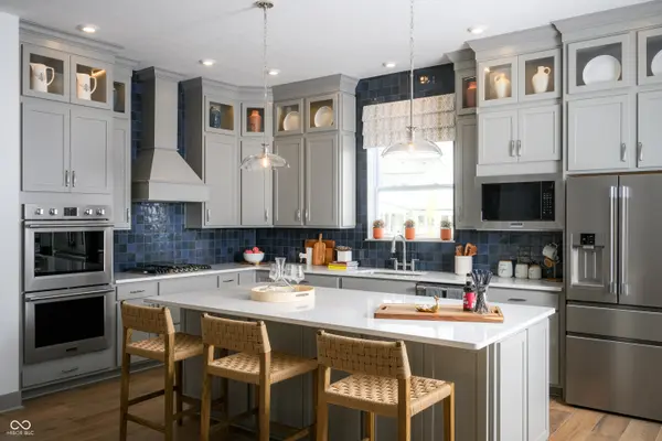707 Robinson Farm WAY, Westfield, IN 46074