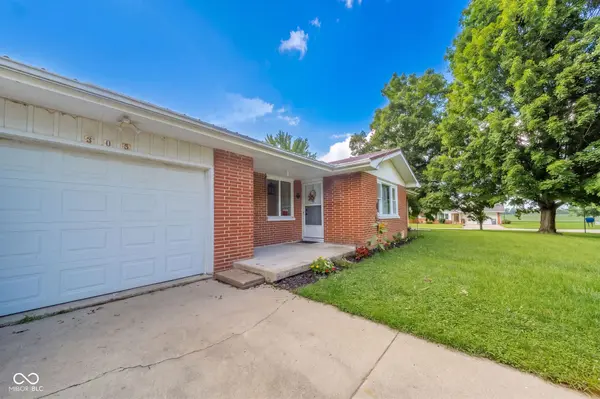 305 N Ellis RD, Muncie, IN 47303
