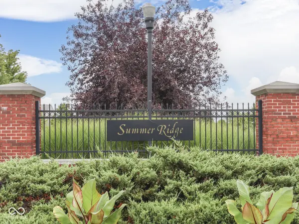 526 King Fisher DR, Brownsburg, IN 46112