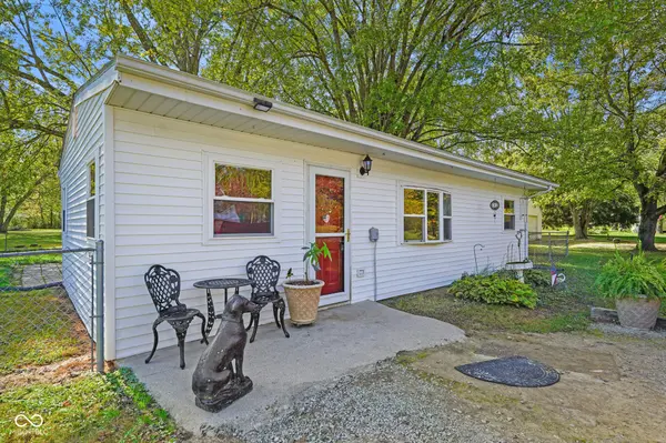 4987 Aqua Isle RD, Nashville, IN 47448