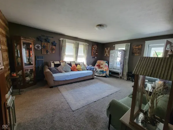 720 Euclid AVE, Seymour, IN 47274