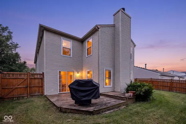 10255 Lothbury CIR, Fishers, IN 46037