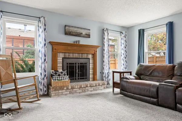 10255 Lothbury CIR, Fishers, IN 46037