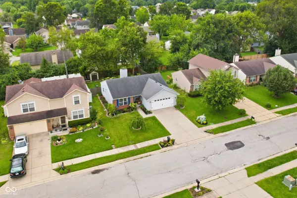 2915 Driving Wind WAY, Indianapolis, IN 46268