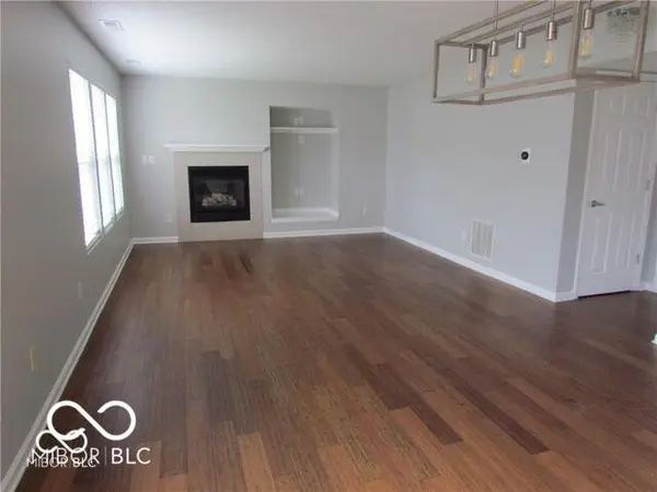10559 Ross XING, Fishers, IN 46038