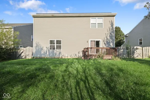 13834 Keams DR, Fishers, IN 46038