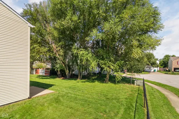 2272 Westmere DR, Plainfield, IN 46168