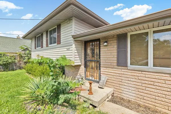 5423 S Victoria DR, Indianapolis, IN 46217