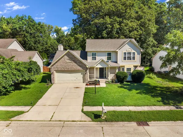 3728 Kinnett LN, Indianapolis, IN 46228