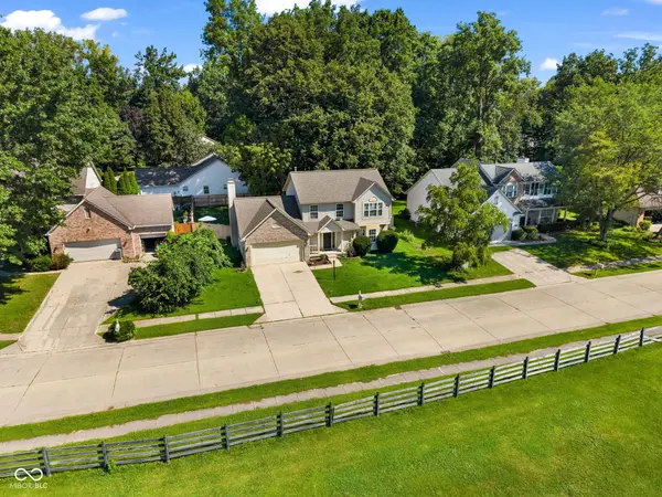 3728 Kinnett LN, Indianapolis, IN 46228