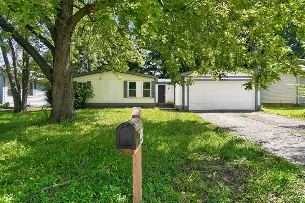 3843 Ireland DR, Indianapolis, IN 46235