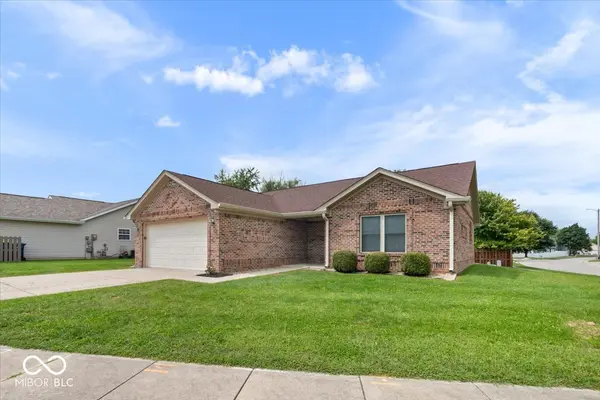 35 Cedarwood DR, Greencastle, IN 46135