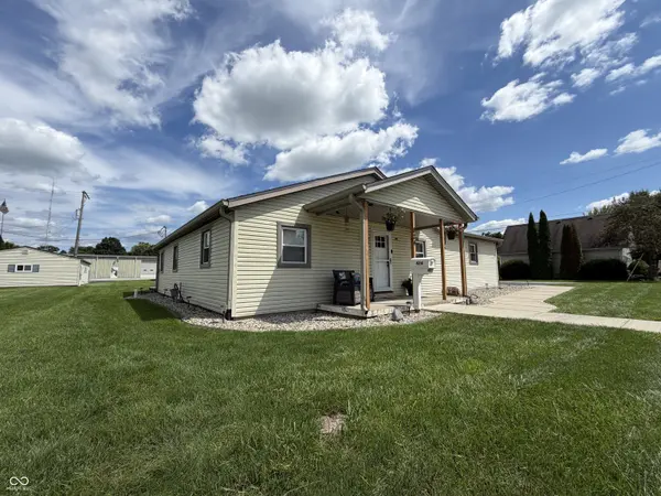 824 N George ST, Rushville, IN 46173