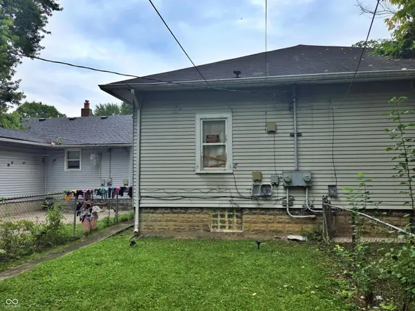 942 N Bradley AVE, Indianapolis, IN 46201