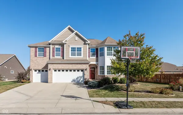 1637 Kilkenny DR, Avon, IN 46123