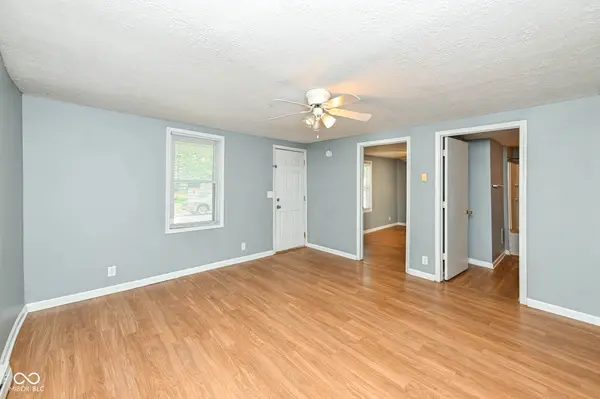 321 E Monroe ST, Fortville, IN 46040
