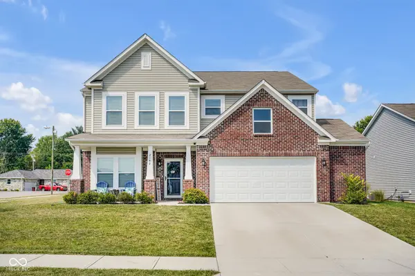 2142 Beacon CT, Columbus, IN 47201