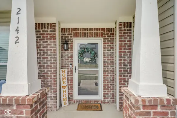 2142 Beacon CT, Columbus, IN 47201