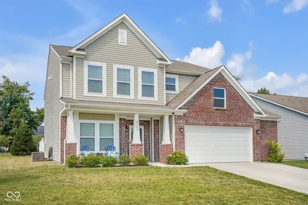 2142 Beacon CT, Columbus, IN 47201