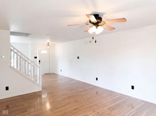 949 Colonial WAY, Franklin, IN 46131