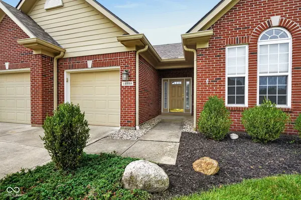 12559 Broadmoor CT S, Fishers, IN 46037
