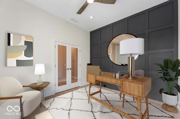 6047 Johnson RD, Zionsville, IN 46077