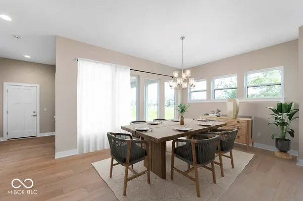 6047 Johnson RD, Zionsville, IN 46077