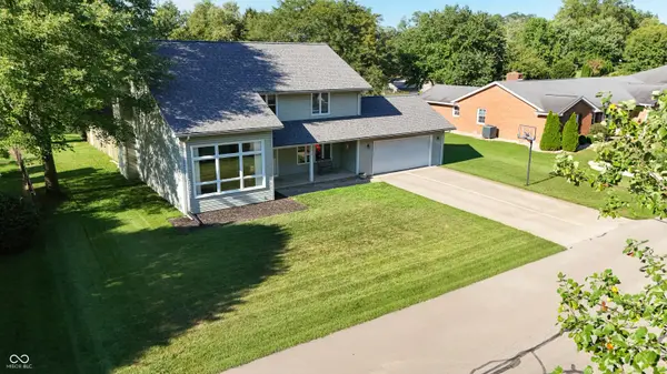 1028 W 8th ST, Seymour, IN 47274