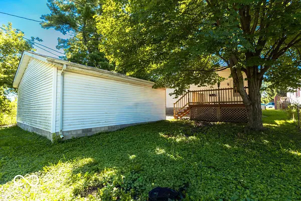 1930-1932 Fairmont AVE, New Castle, IN 47362