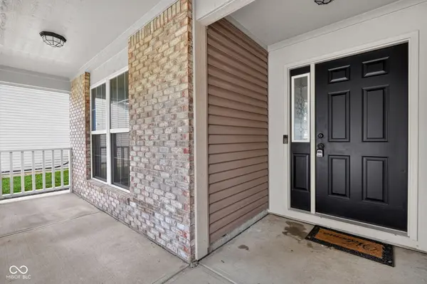 14878 War Emblem DR, Noblesville, IN 46060