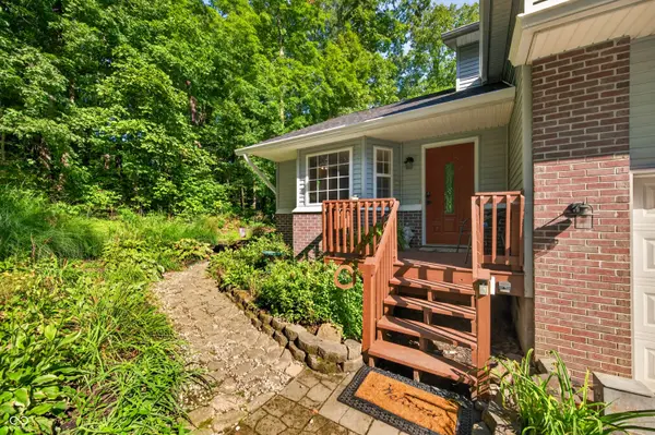 1161 S Garrison Chapel RD, Bloomington, IN 47403