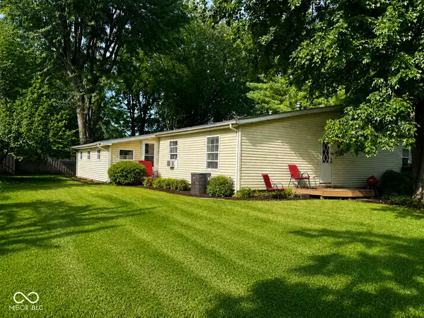 928 S Broadway ST, Pendleton, IN 46064