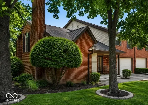 2235 Golden Oaks DR N, Indianapolis, IN 46260