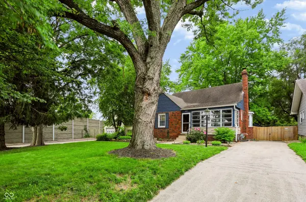 3225 Chamberlin DR, Indianapolis, IN 46227