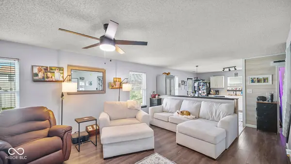 55 Kensington CT, Pittsboro, IN 46167
