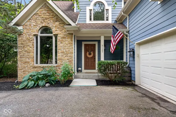 8125 Middle Bay LN, Indianapolis, IN 46236