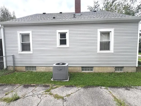 321 N 16th AVE, Beech Grove, IN 46107