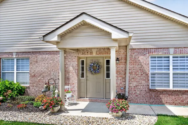 5643 Jones DR, Plainfield, IN 46168