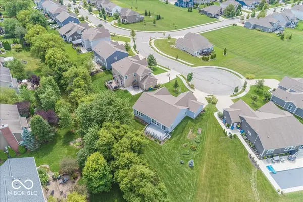 10237 Maiden CT, Fishers, IN 46040