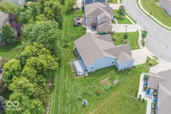10237 Maiden CT, Fishers, IN 46040