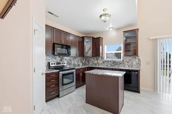 5416 Himalayan DR, Indianapolis, IN 46239