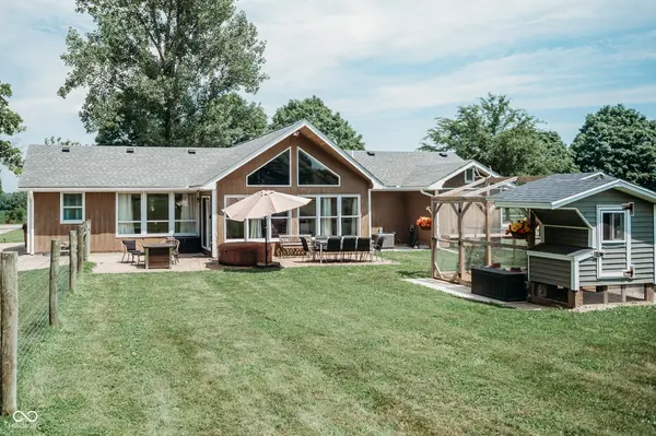 8494 S 625 RD W, Rosedale, IN 47874