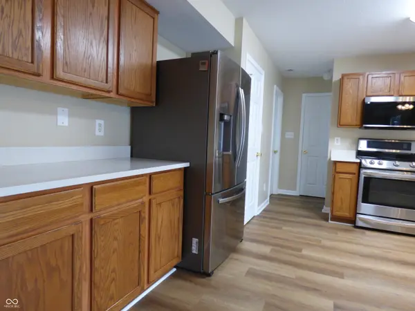 6330 W Chelmsford DR, Mccordsville, IN 46055